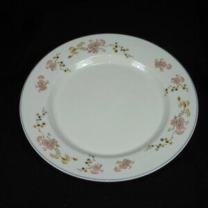 Round serving platter. Steelite International UK.